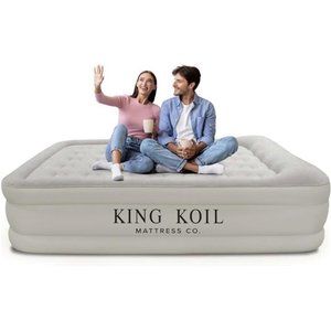 Queen Size Air Mattress with Built-in Pump, Plush Top, Blow Up Mattress